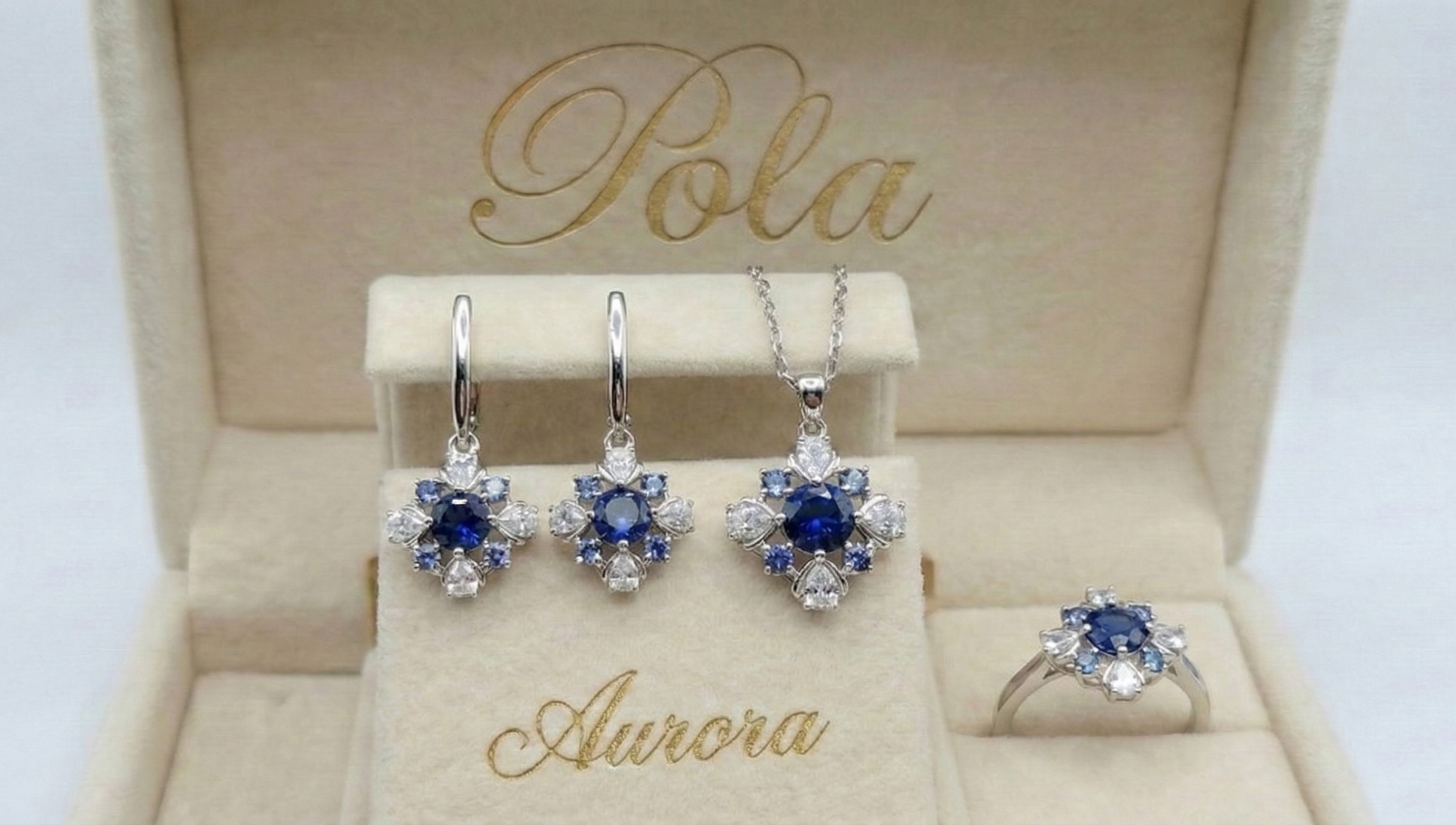 Srebrna biżuteria - zestaw z szafirem laboratoryjnym kolekcja Aurora